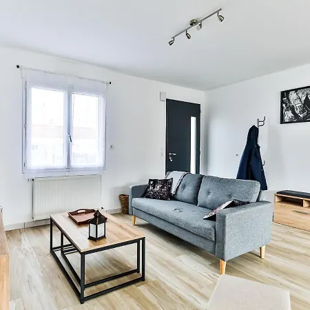 Au Logis De La Treille Holiday home *